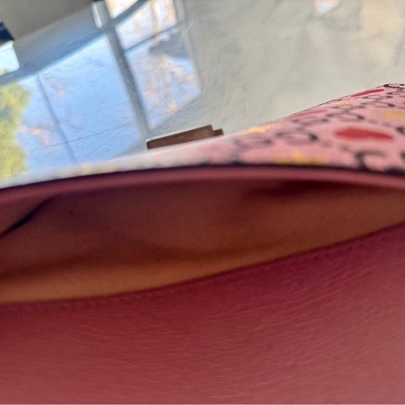 Limited Edition Gucci Heart Dionysus Bag with Prada Dustbag - Picture 8 of 10